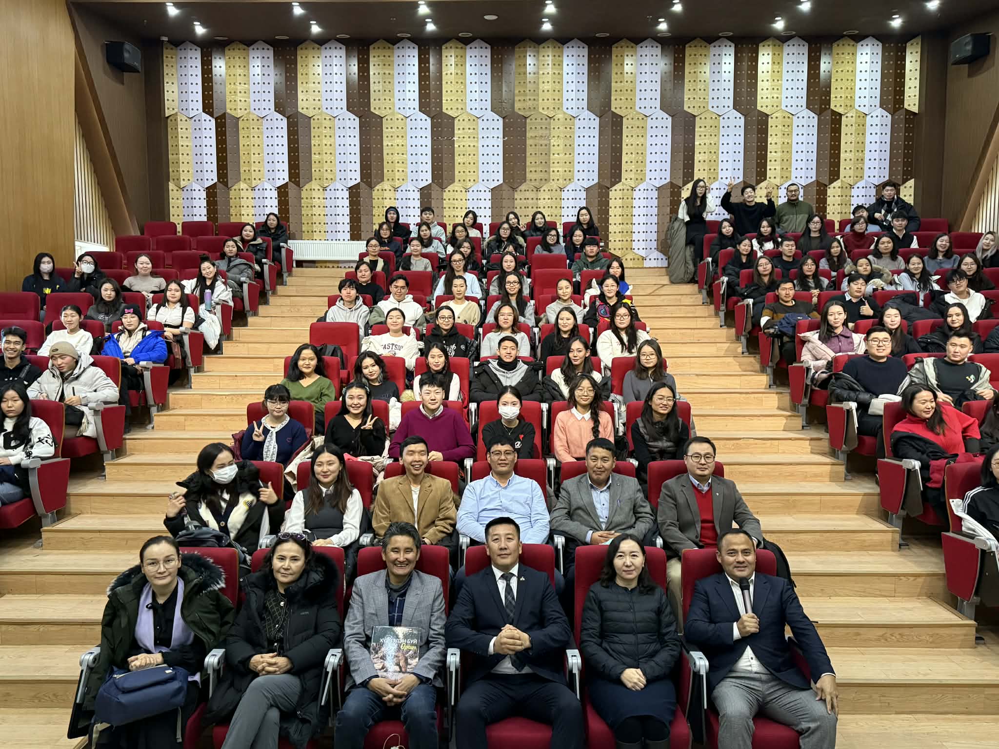 “ХҮРЭЭЛЭН БУЙ ОРЧИН БА ХОТЖИЛТ – 2025” арга хэмжээ амжилттай зохион байгуулагдлаа.